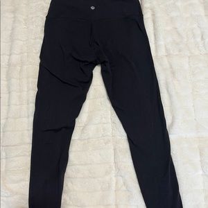 Black lululemon leggings size 6
